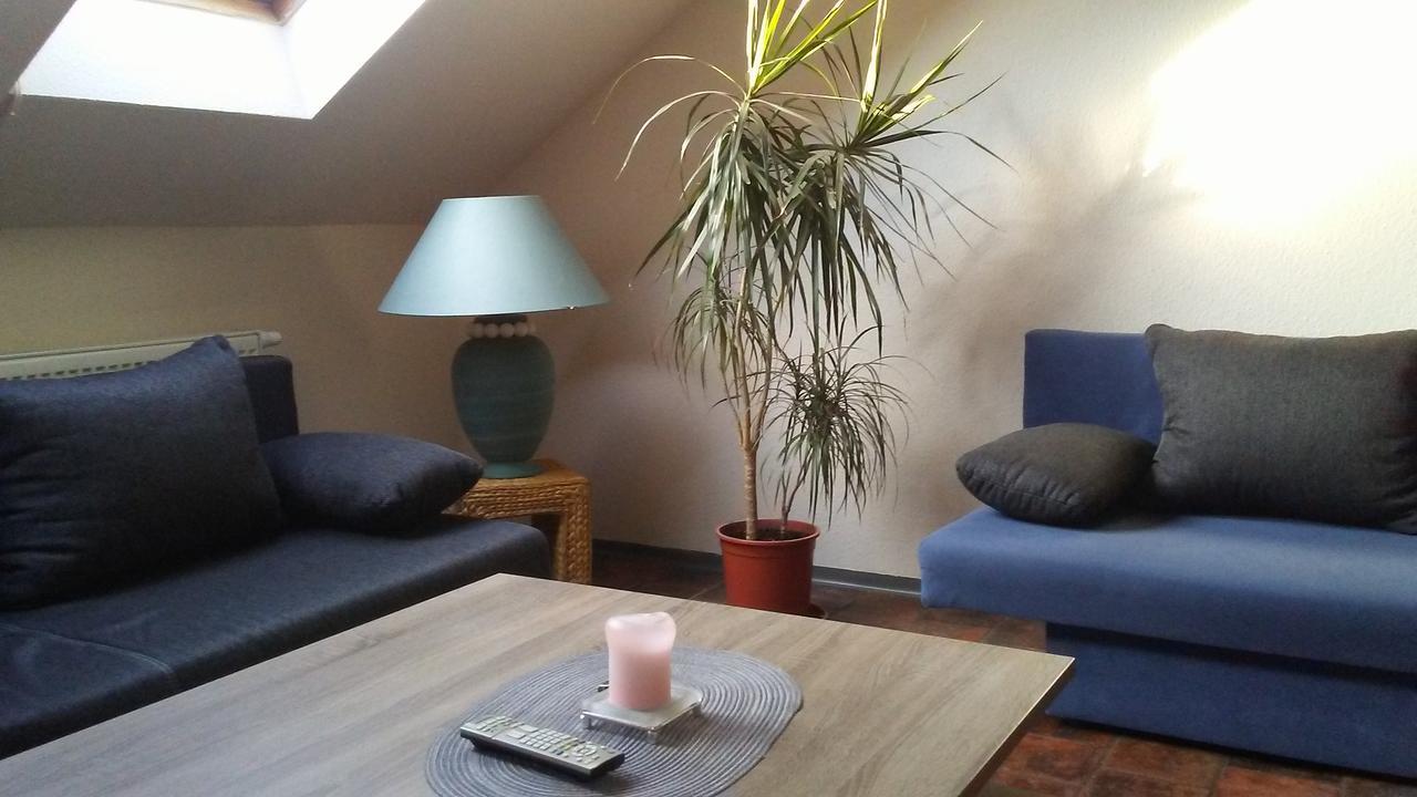 Smeralova Apartament *